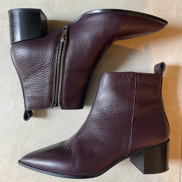 Everlane Shoes - Everlane - The Boss Boot in Burgundy - Size 7.5 US